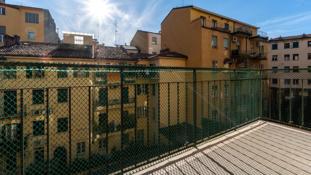 Italianway - Riva Di Reno 47 B Apartman Bologna Kültér fotó